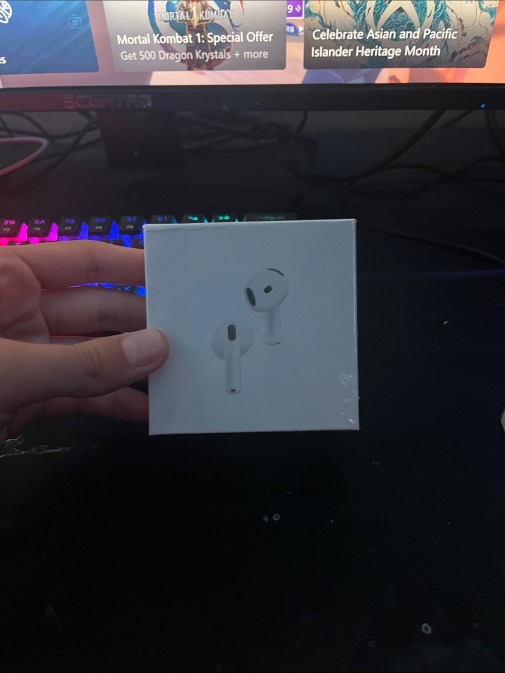 Wireless On-Ear Earbuds - white